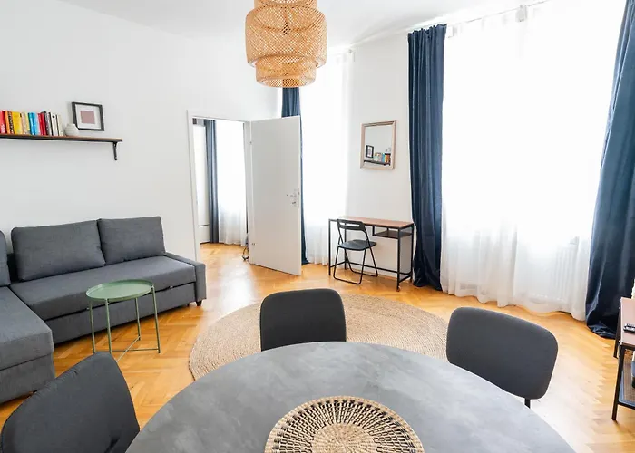 Apartment 1110