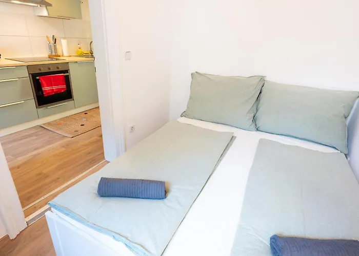1110 Apartment *